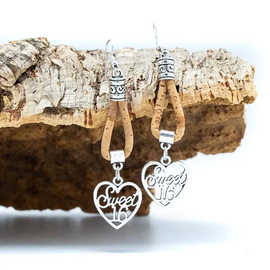 Detail view – Close-Up of Cork Loop Earrings