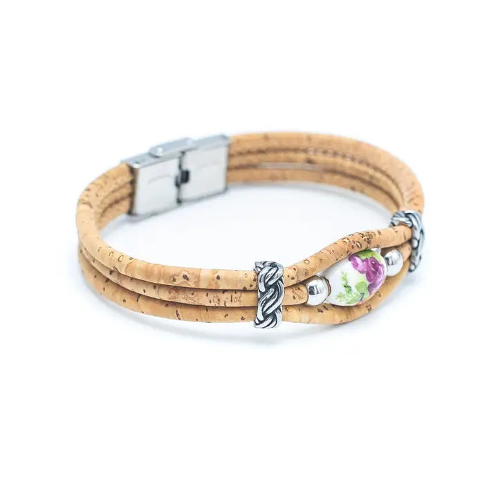 Detail view – Close-Up of Ceramic Beads on Cork Cord