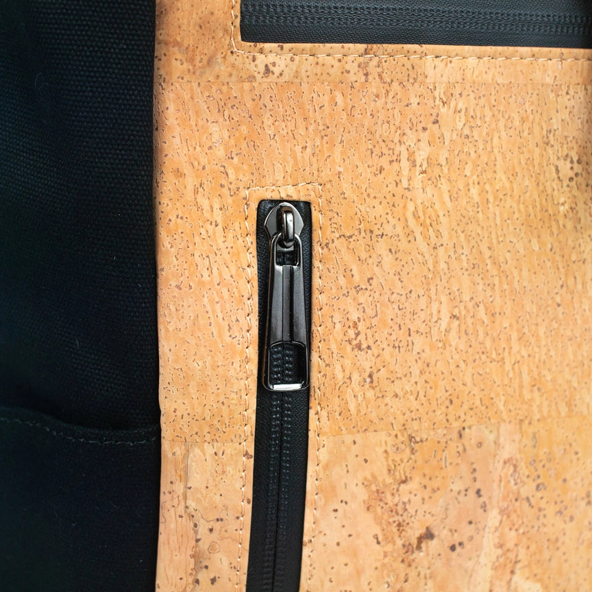 Black Natural Cork & Cotton Canvas Commuter Backpack Detail Close-Up – 40×30×15 cm