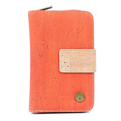 Stylish and Functional Medium-Sized Women's Cork Wallet