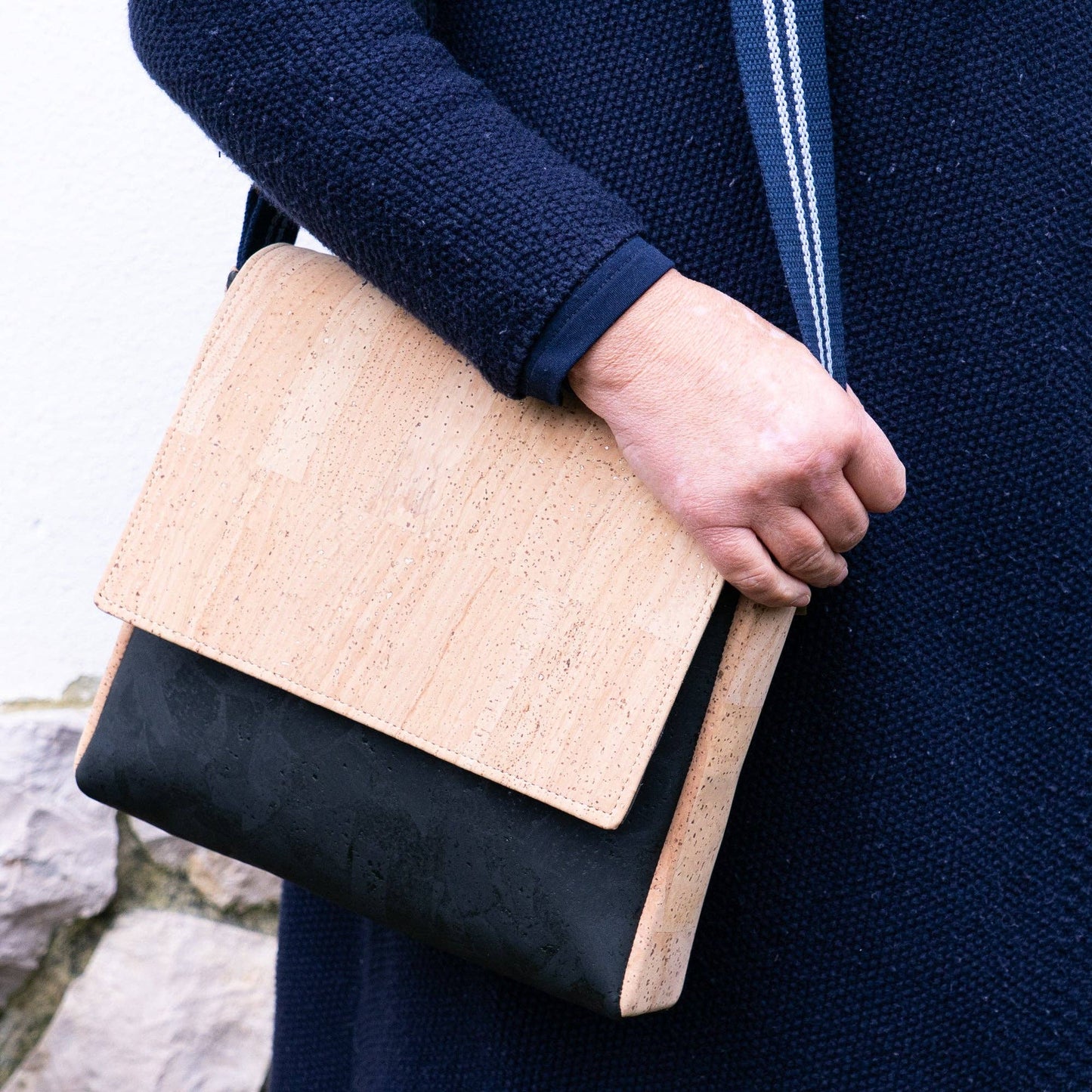 Natural & Black Cork Men's Crossbody Bag